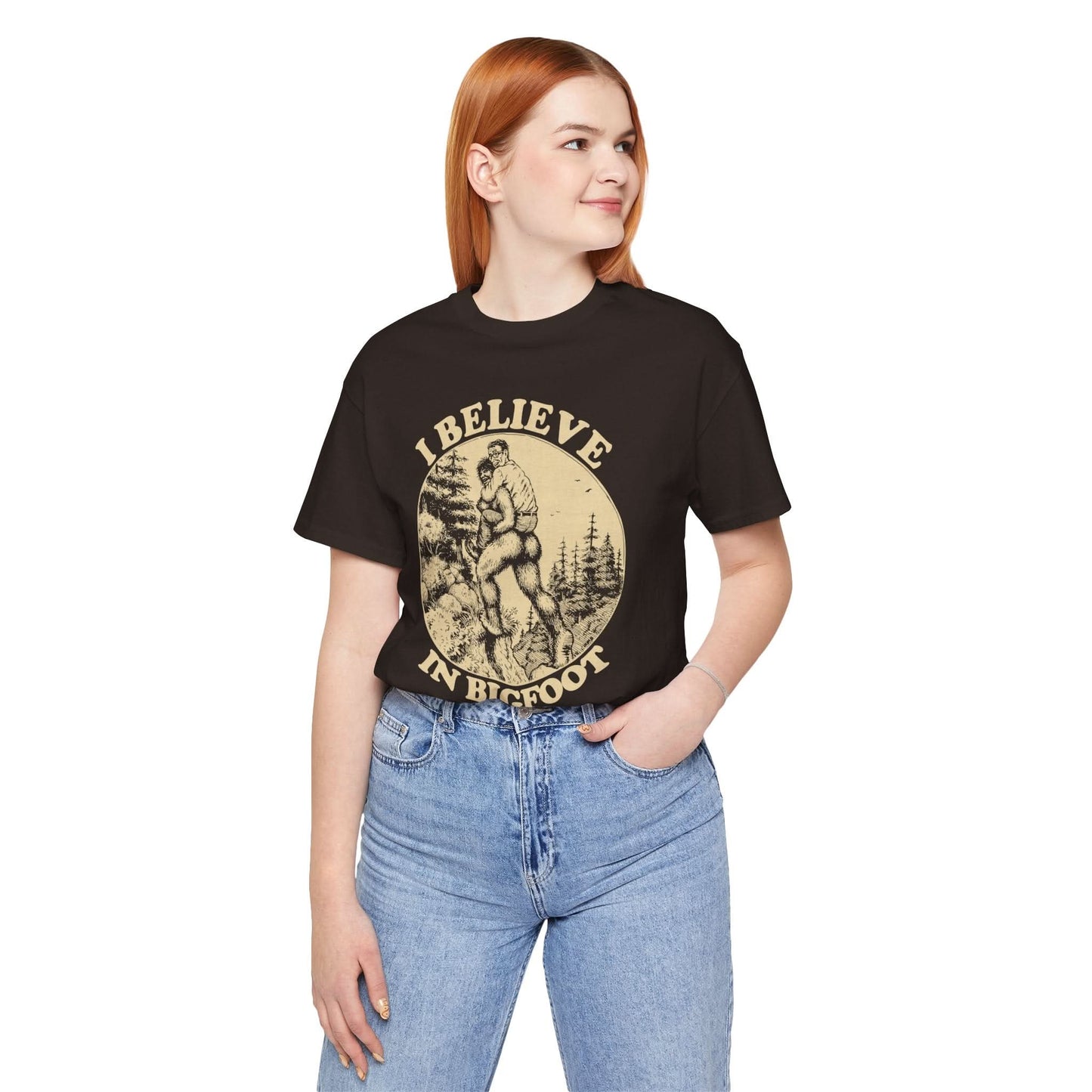 I Believe in Bigfoot (Robert Crumb Whiteman Meets Bigfoot/Saquatch Shirt/Bigfoot Shirt/Cryptozoology)