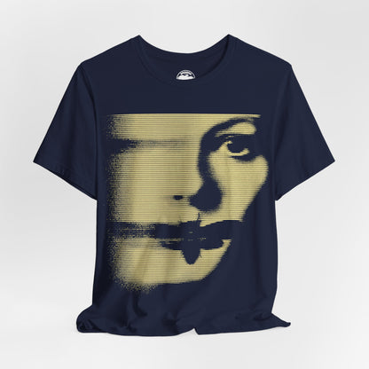 Silence of the Lambs (Large Graphic with Vintage Line Print Effect/Jodie Foster Shirt)