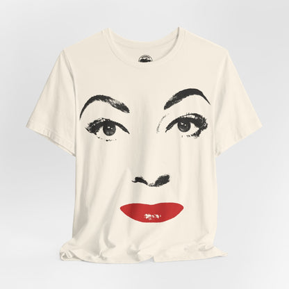 Mommie Dearest (Horrifyingly Large Face Graphic with Vintage Print Effect/Mommie Dearest Shirt/Faye Dunaway/Joan Crawford Shirt)