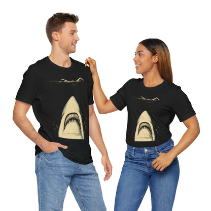 Jaws ( 1974 Book Cover Artwork by John Holmes/Jaws Shirt)